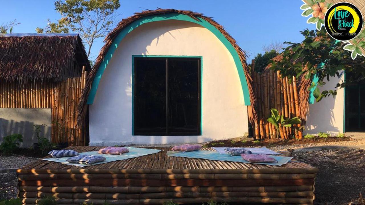 Love Shack Hostel & Cafe サンフアン エクステリア 写真